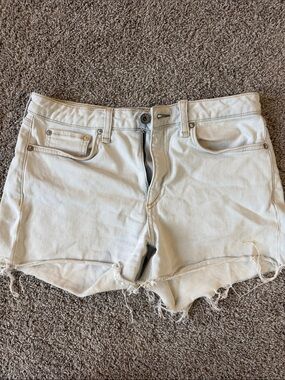 rag & bone Light Cream High-Rise Frayed Hem Denim Shorts